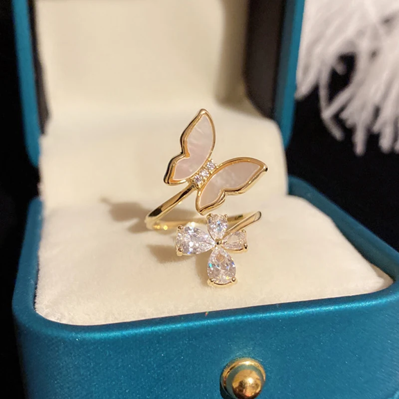 Новые 14-каратные позолоченные кольца-бабочки для женщин, мода для девочек, блестящая оболочка из циркона, Геометрическое регулируемое кольцо на палец, ювелирные подарки